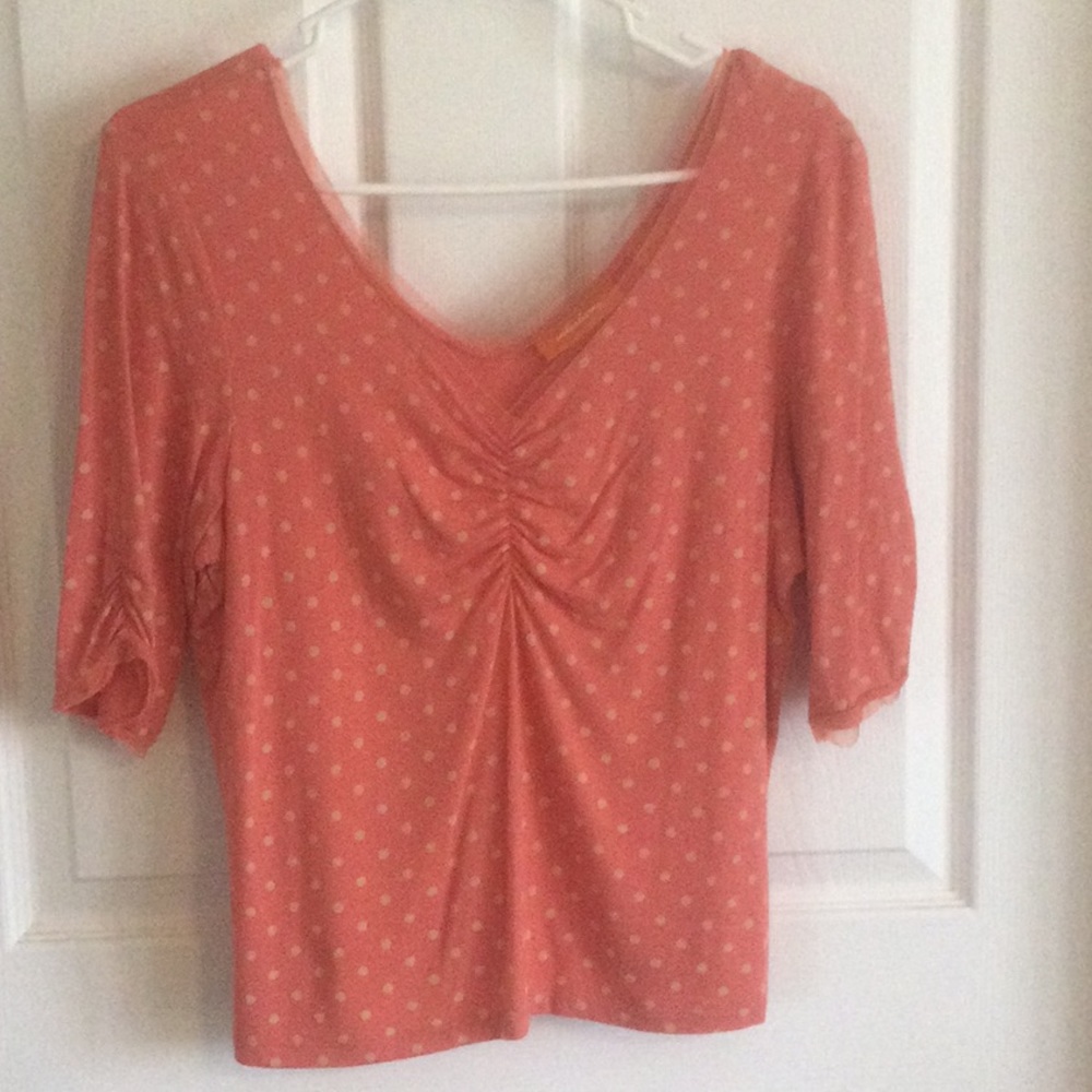 Cute Top by Intuitions